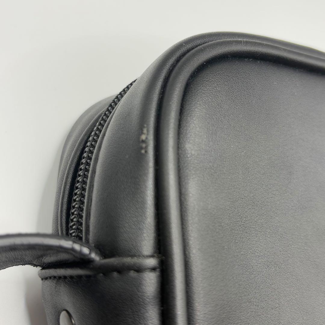 て*る様 DIESEL ディーゼル ショルダーバッグ Dロゴ ブラック フェイク