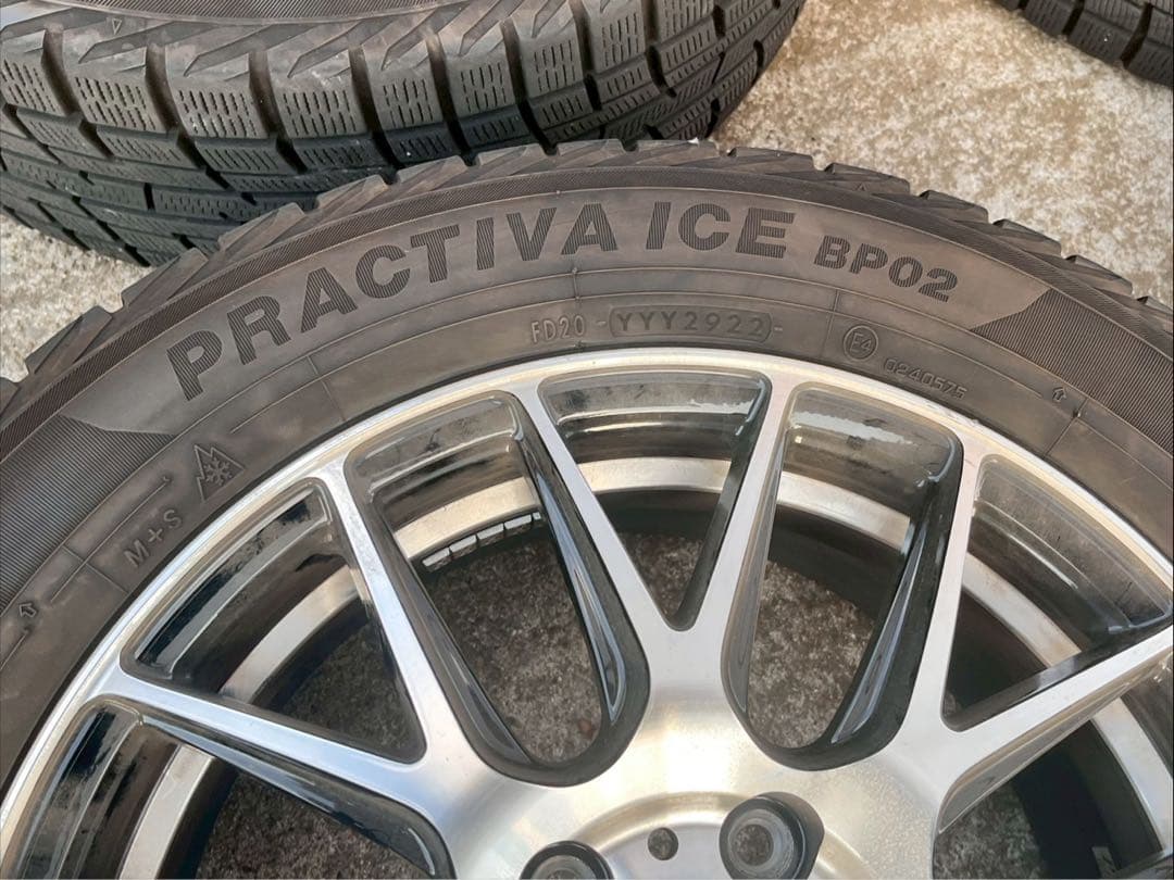 ⑤ PRACTIVA ICE BP02 205/60R16 92Q