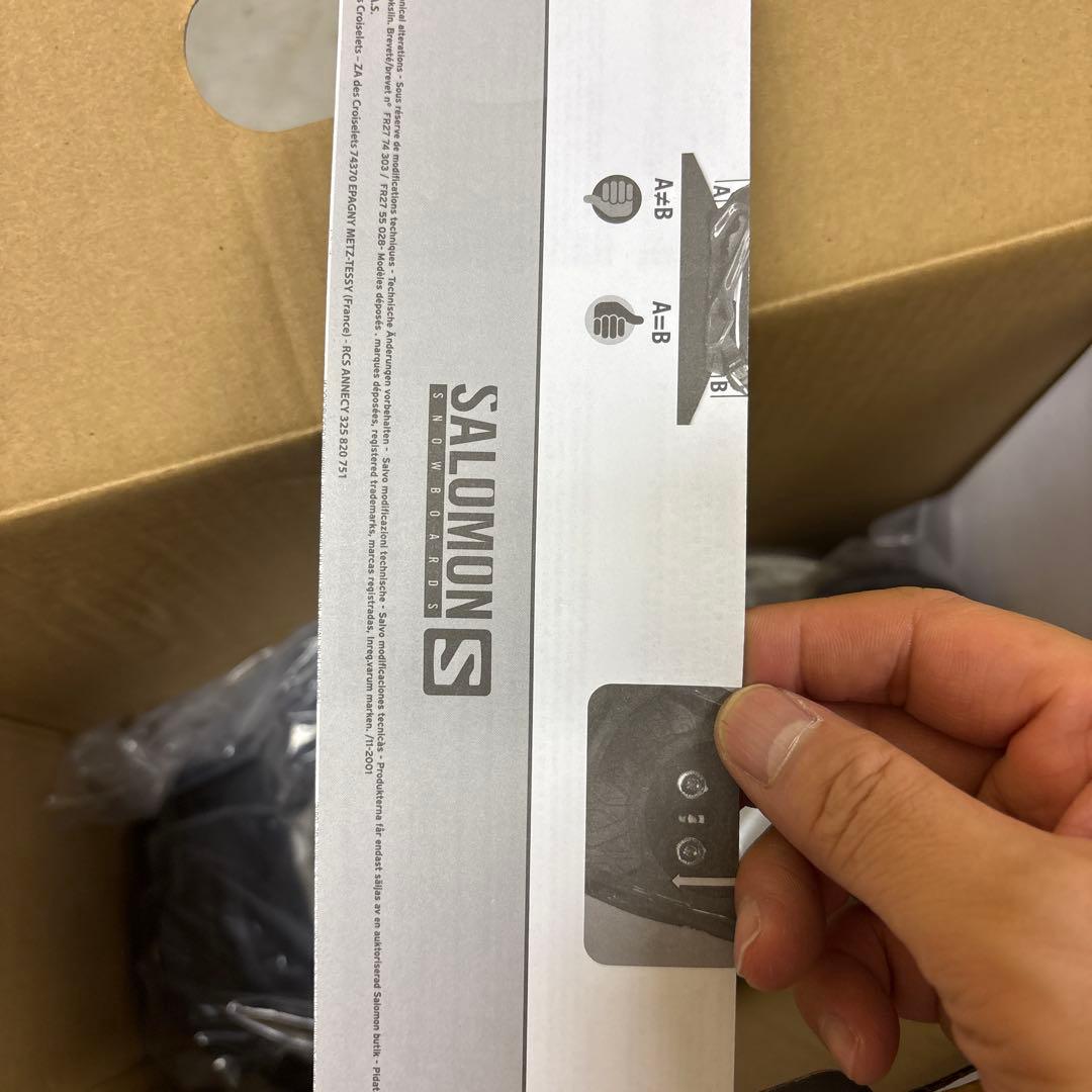 新品未使用　サロモン　RHYTHM 21-22年モデル　Lサイズ　リズム　白