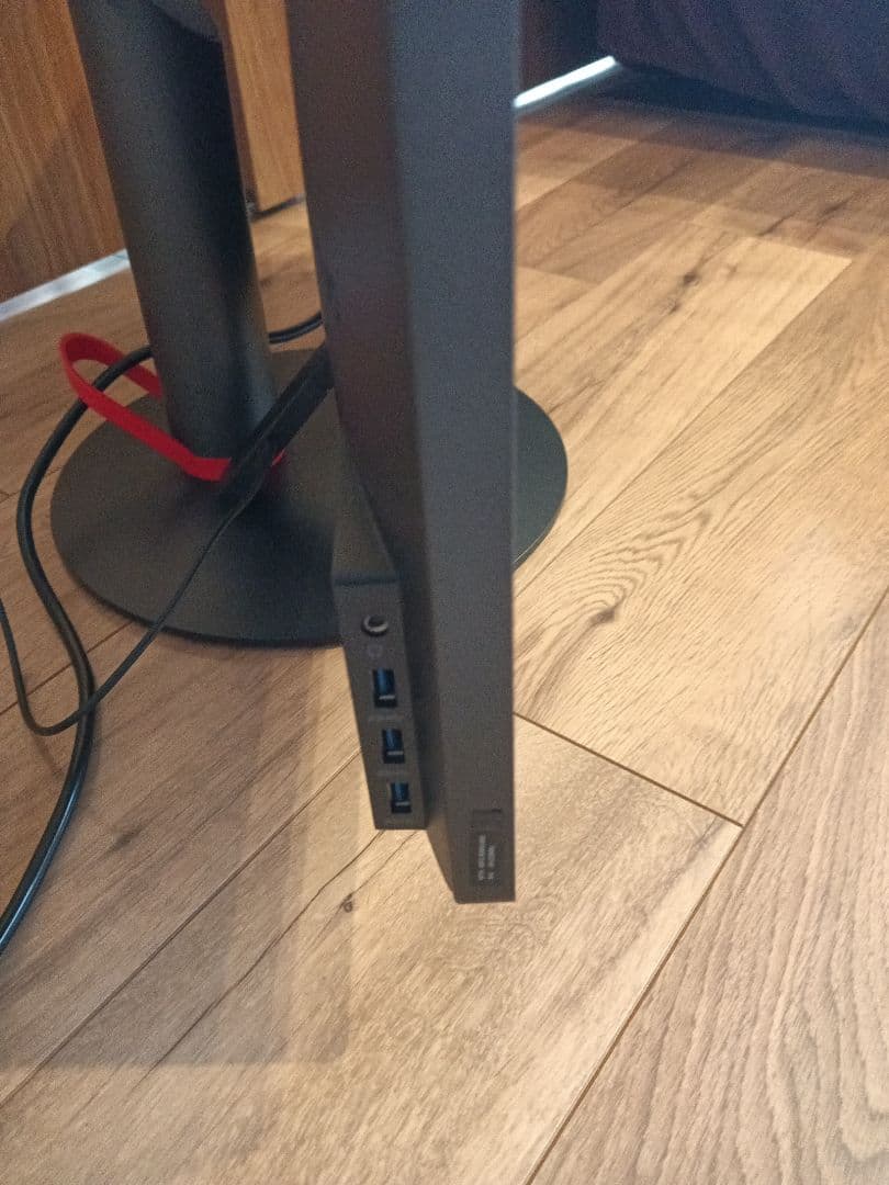 ThinkVision Pro2820 フルHD 28インチ