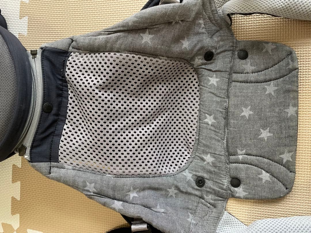 【美品】ミキハウス×ポグネー ベビーキャリア 抱っこひも 星柄 チャコールグレー