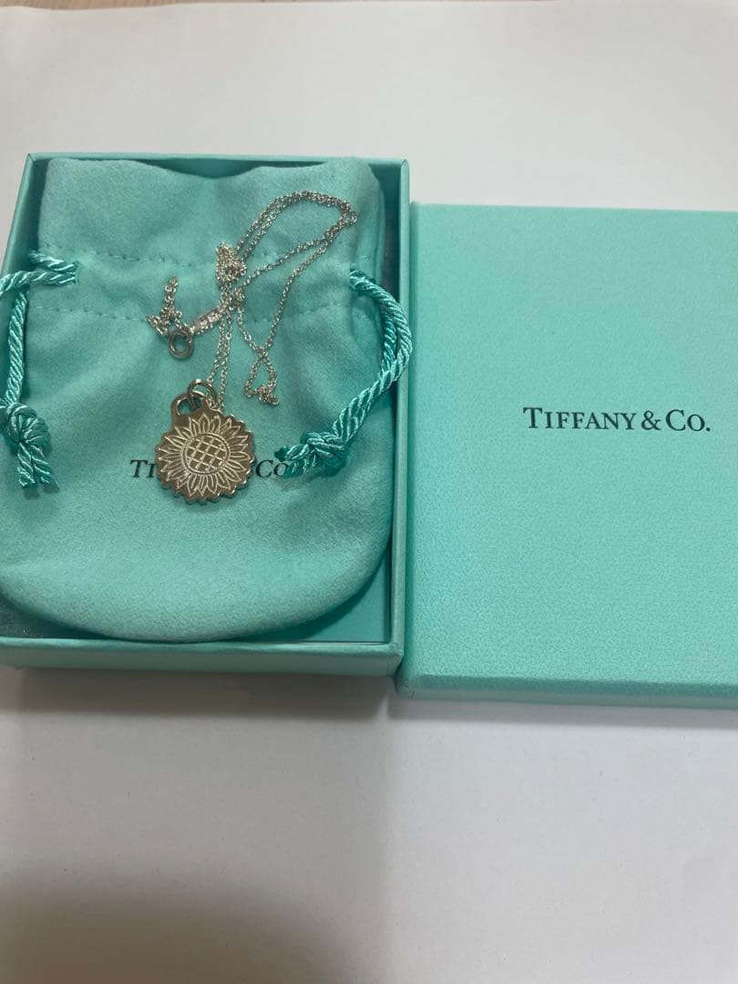 Tiffany & Co. ひまわりモチーフネックレス