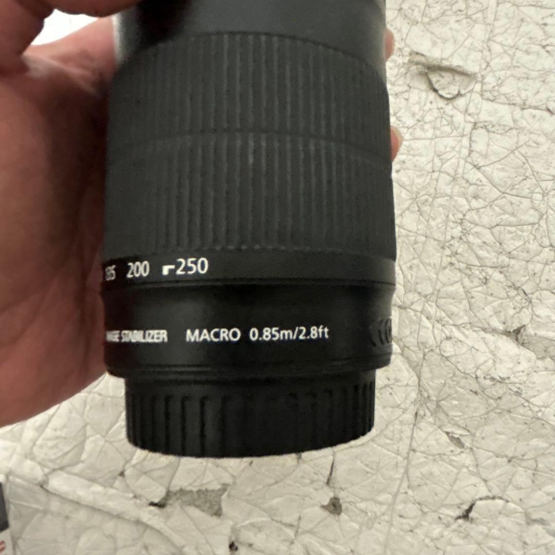 Canon レンズ EFS 55-250mm 0.85m/2.8ft