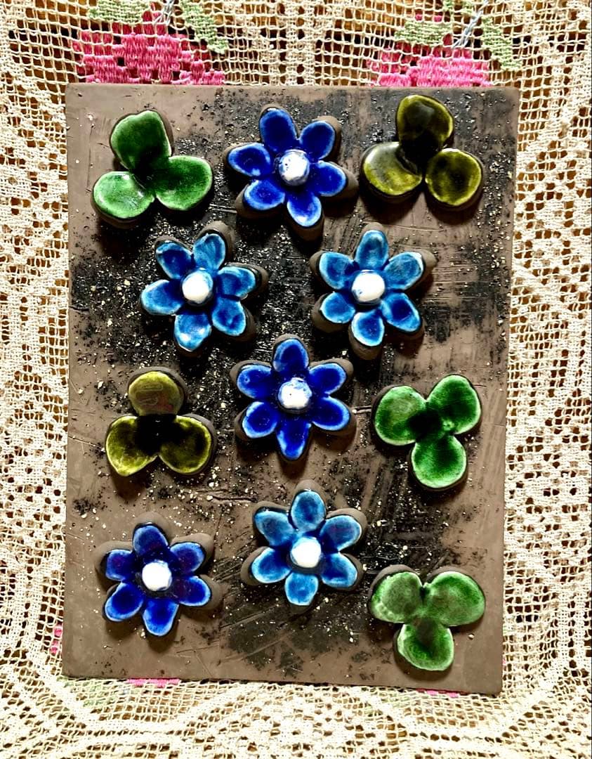 希少レア《ヴィンテージ》ジイガントフタ　【可愛いブルーのお花をモチーフした陶板】