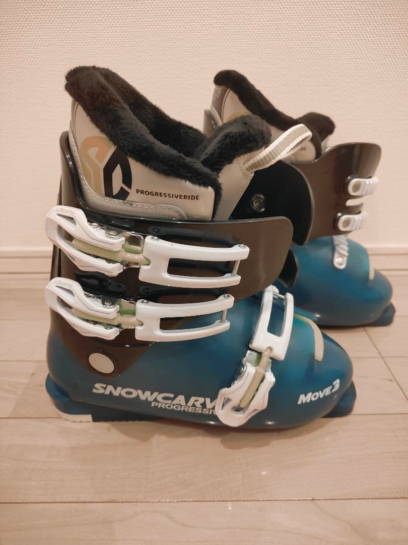 CARVING スキーブーツ 24cm〜25cm 新品 ジュニア