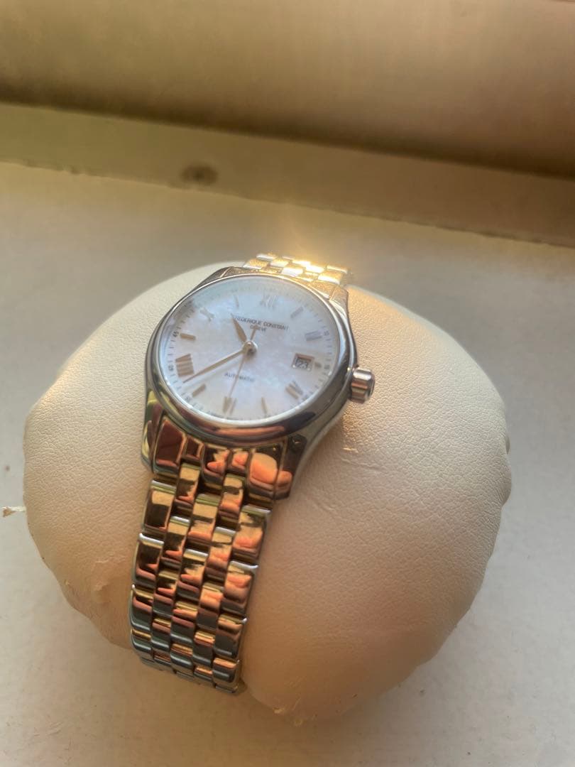 Sahara　Frederique constant 腕時計　箱付き