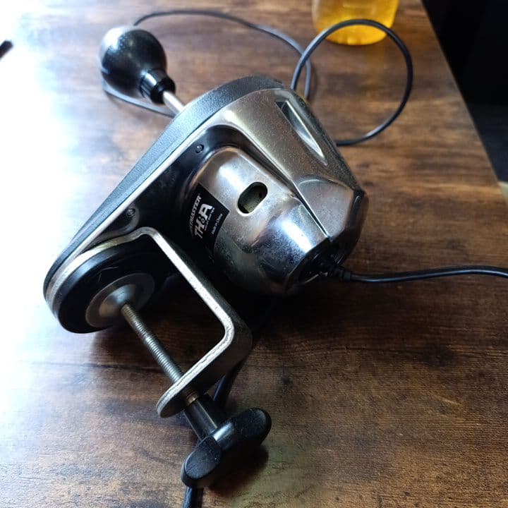 ThrustMaster　USB　シフター　TH8A