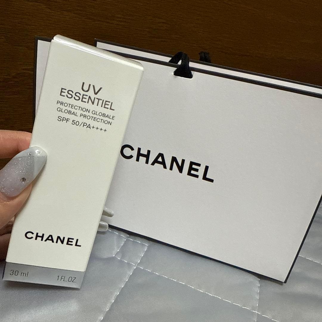 シャネル UV エサンシエル