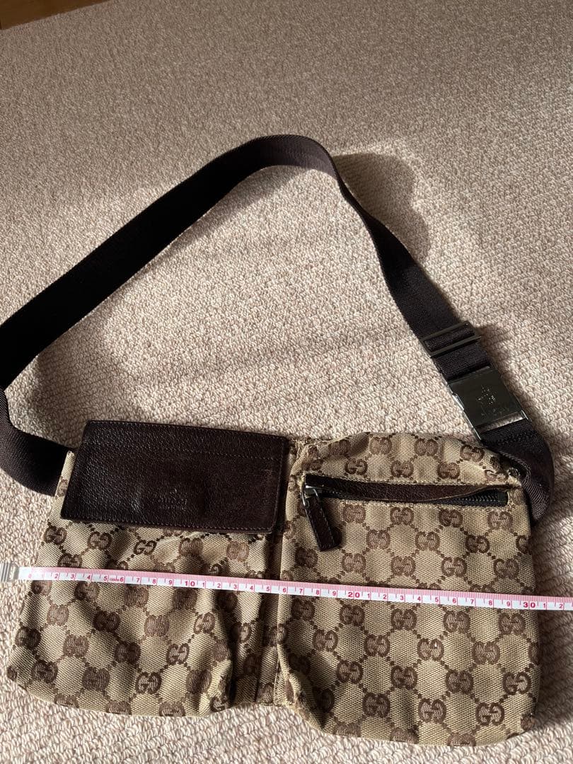 グッチ　ウエストバック