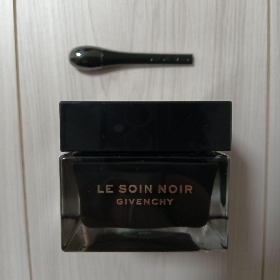 GIVENCHY　ソワンノワール クレーム N　(クリーム)
