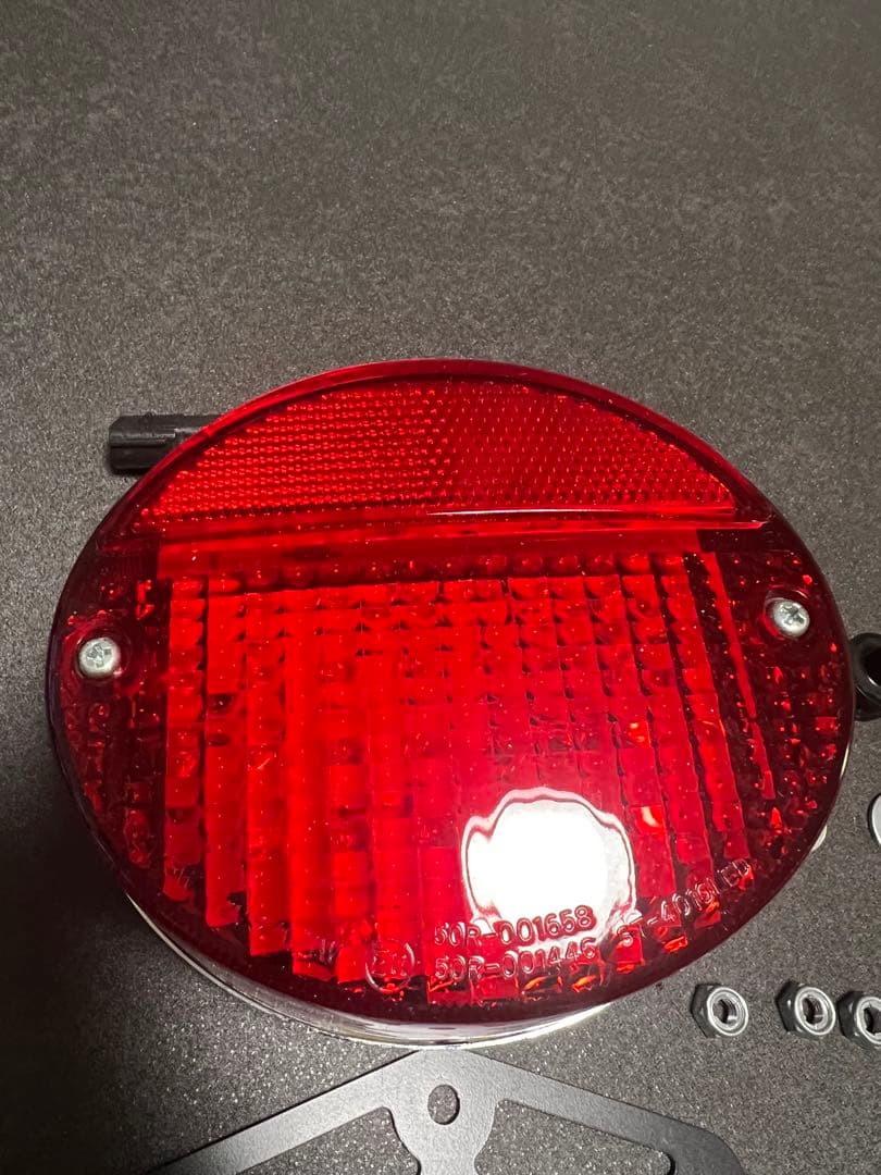 アーキ Z2タイプLEDテールランプ Z900RSスライトリアフェンダー専用