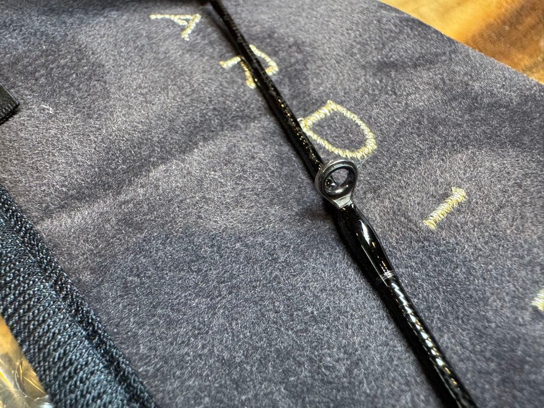 シマノ　カーディフ ストリームプレミアム B64L