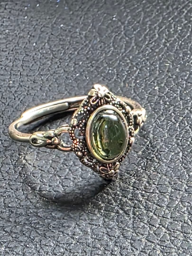 モルダバイト　リング　Silver925　フリーサイズ