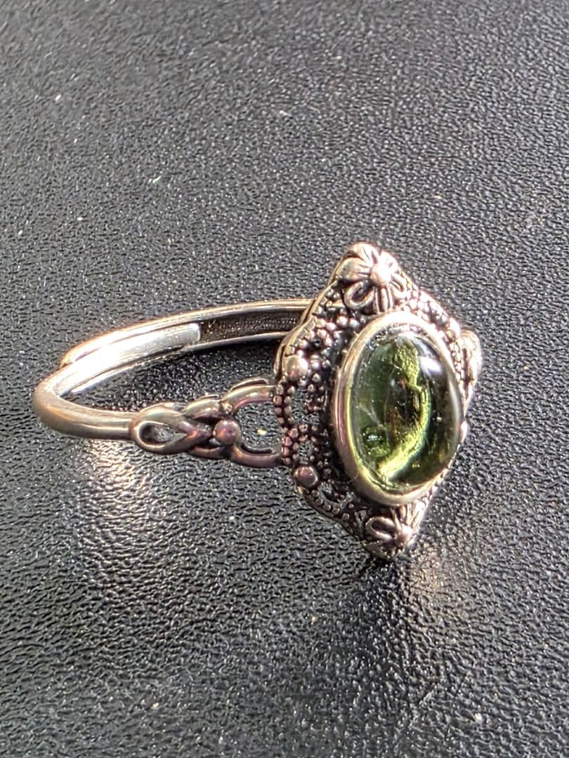 モルダバイト　リング　Silver925　フリーサイズ