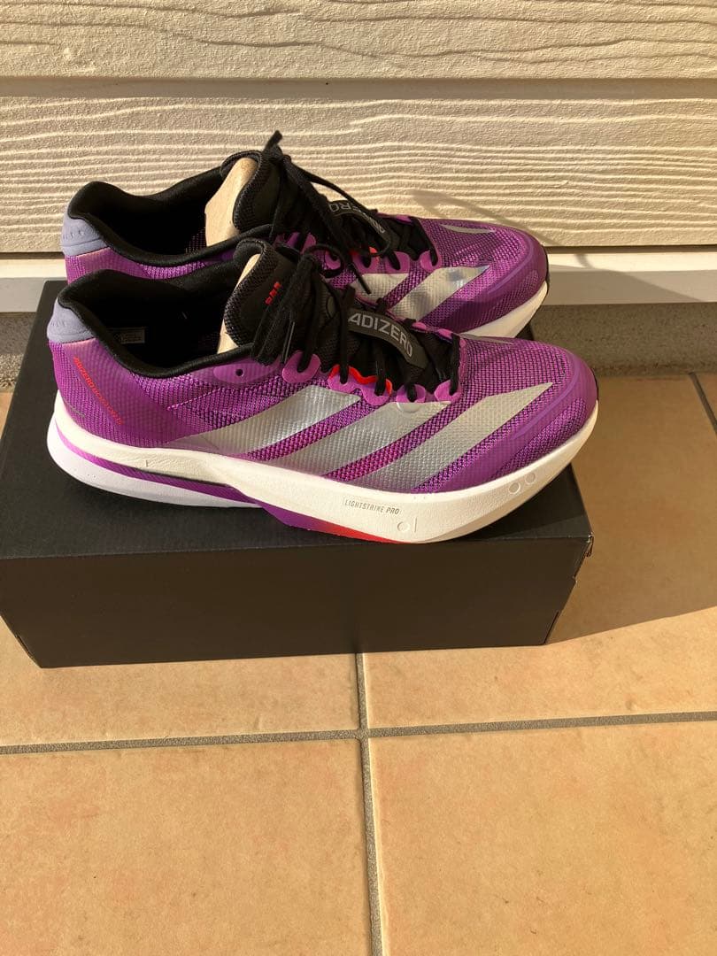 1/28まで アディゼロ ボストン13