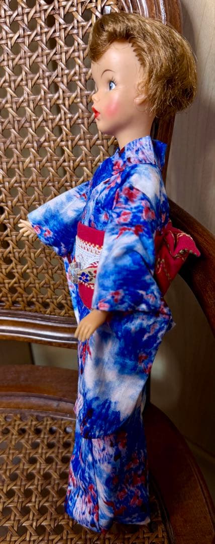 お値下げ 青い着物姿のタミーちゃん 30cm 美品