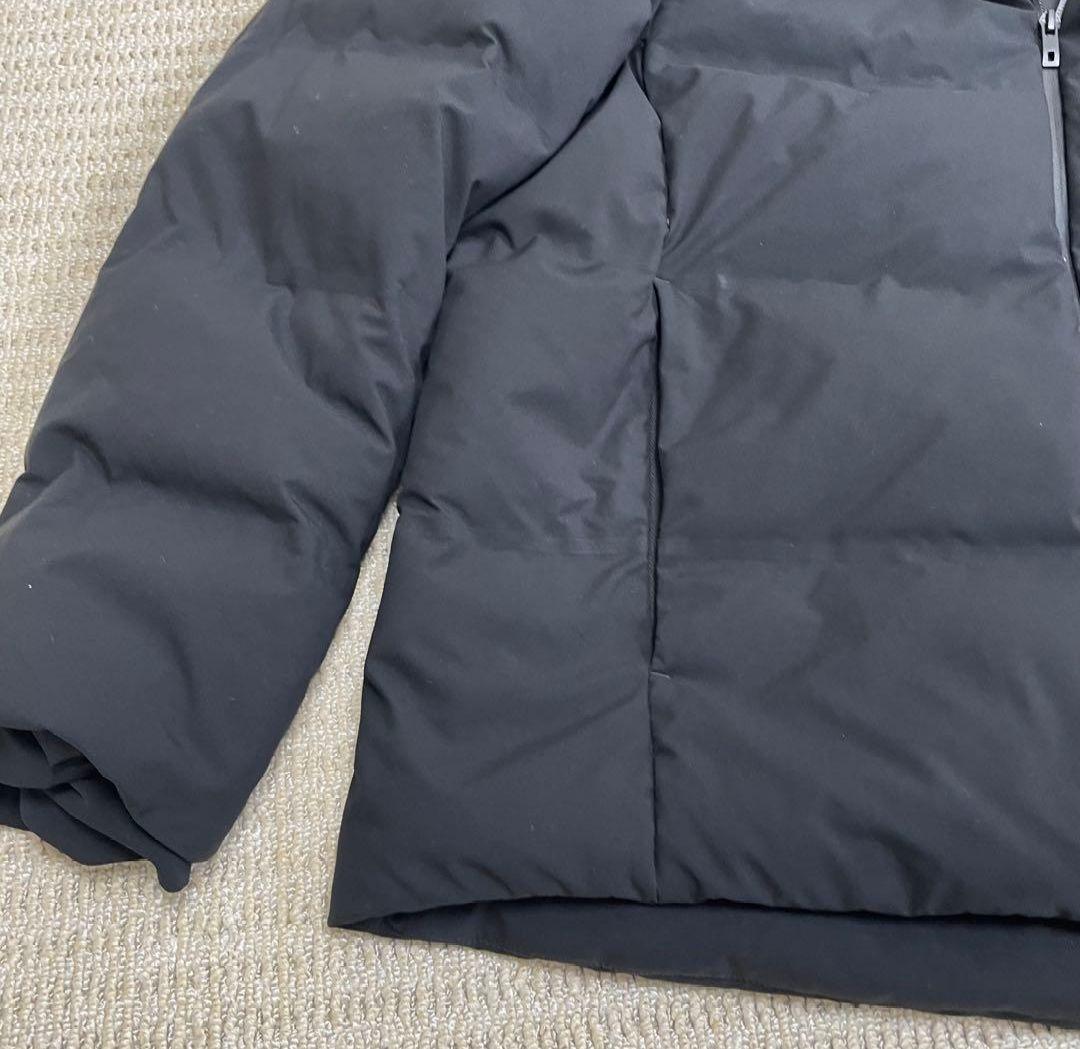 【美品】ユニクロ シームレスダウンパーカ 黒 サイズL