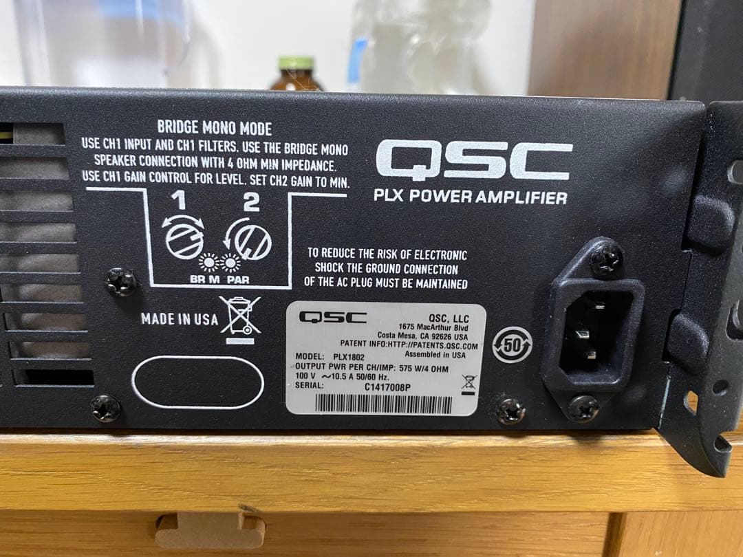 QSC PLX1802 パワーアンプ
