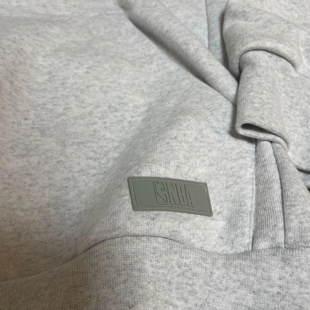 NBAレイカーズ　トレーナーハーフジップ