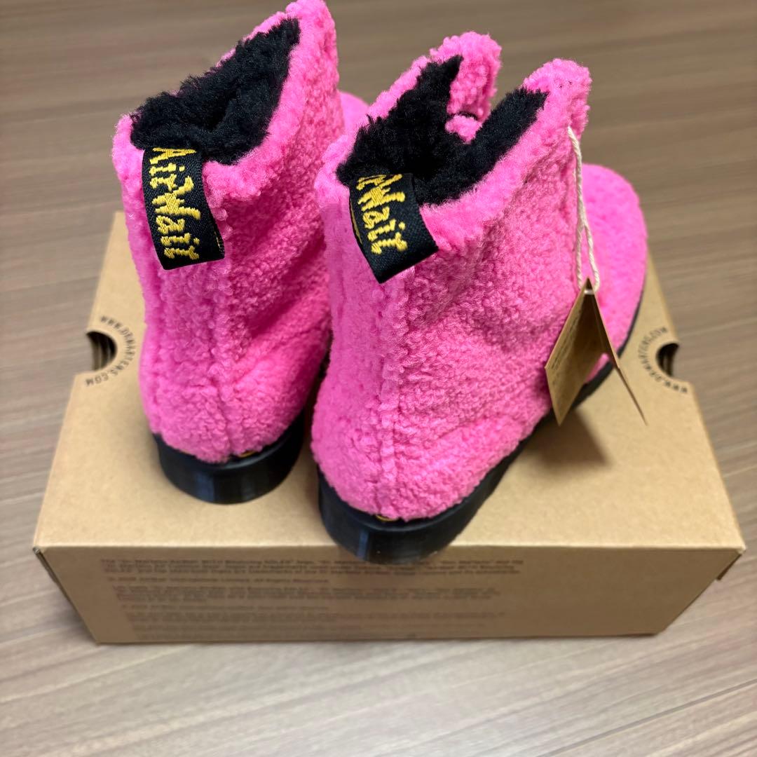 Dr. Martens ピンクボアハイカットブーツ
