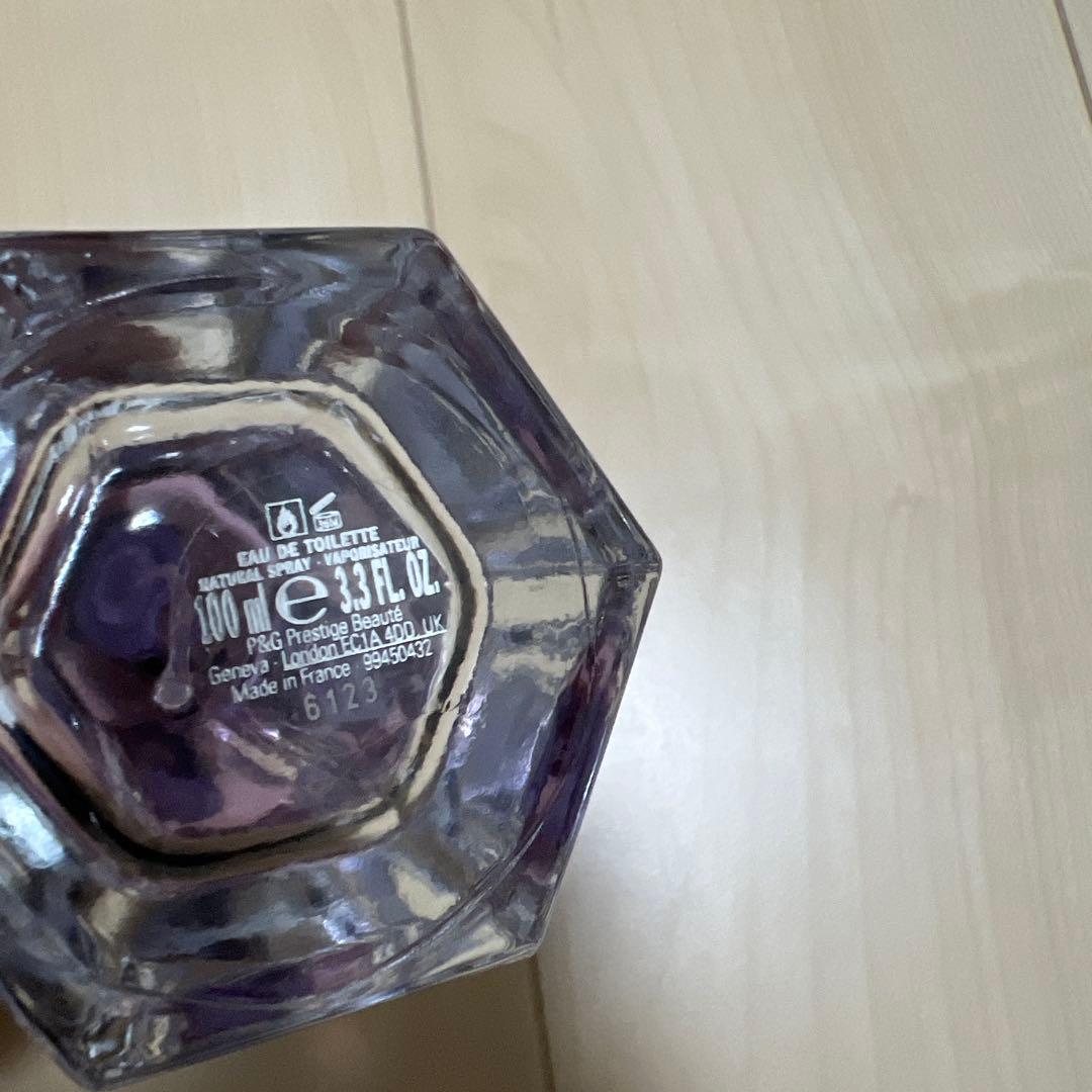 約9割残　GUCCI フローラ バイグッチガーデンゴージャスガーデニア100ml