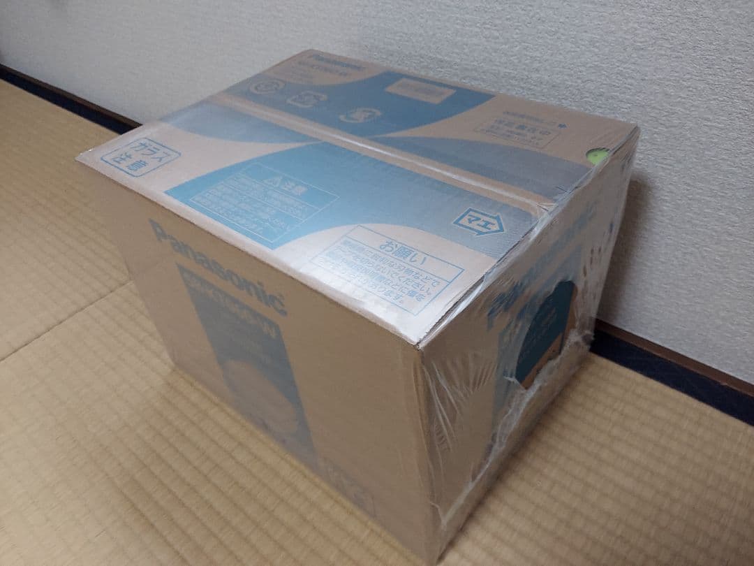 ア*キ様 ★新品未開封★Panasonic　SR－KT060(W) 炊飯器★