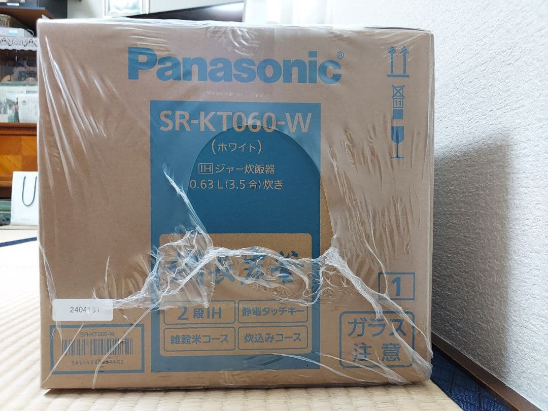 ア*キ様 ★新品未開封★Panasonic　SR－KT060(W) 炊飯器★