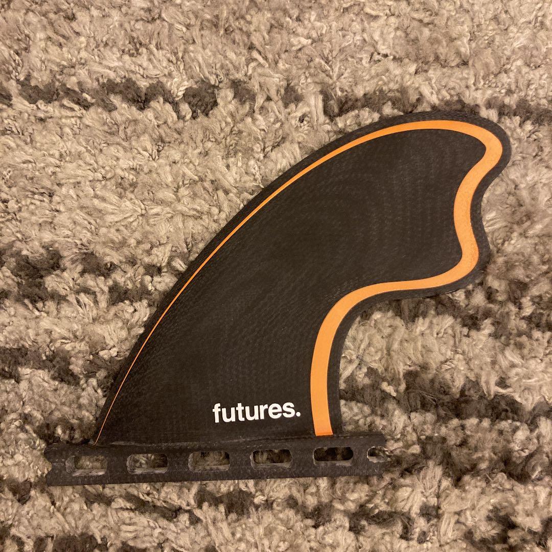 サーフィンフィン　フューチャー トモクワッド