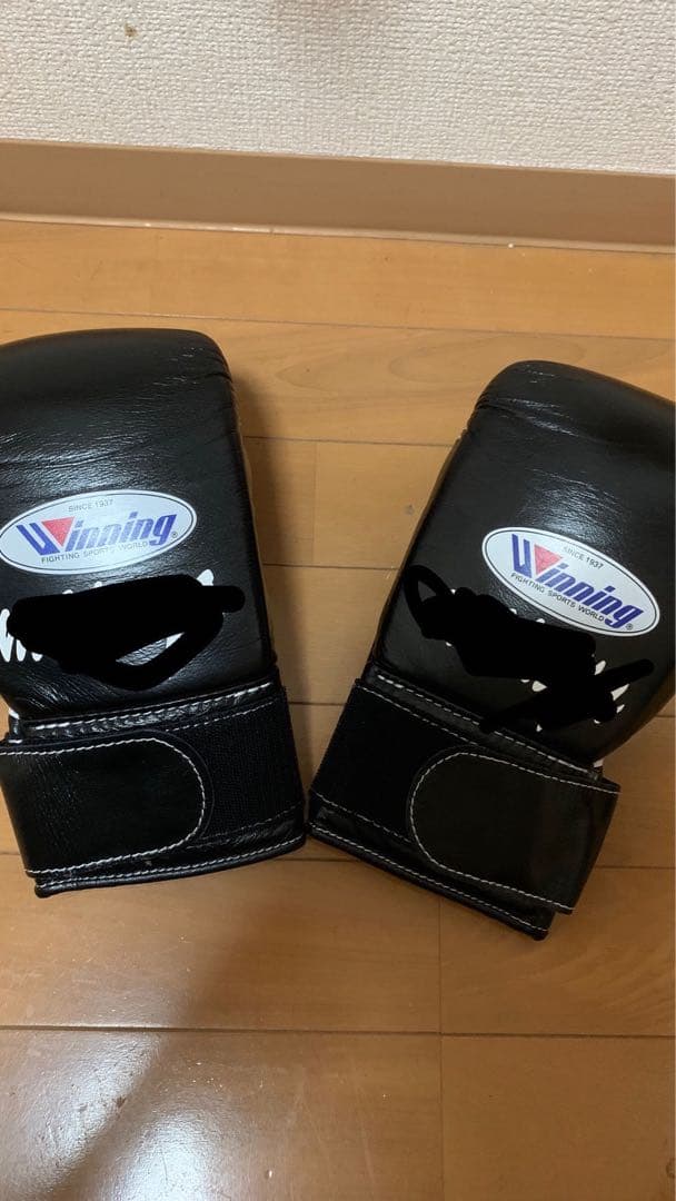 Winning ボクシンググローブ 8oz ブラック