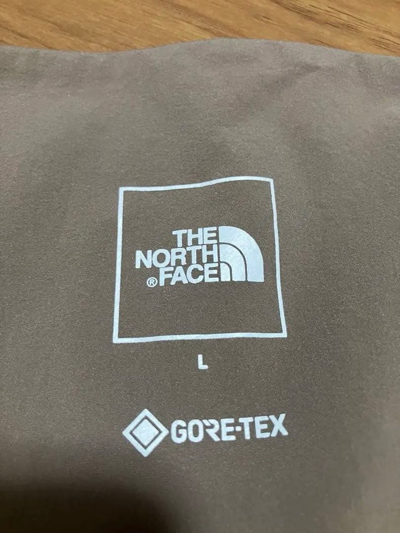 ノースフェイス　パウダーガイドライトビブ