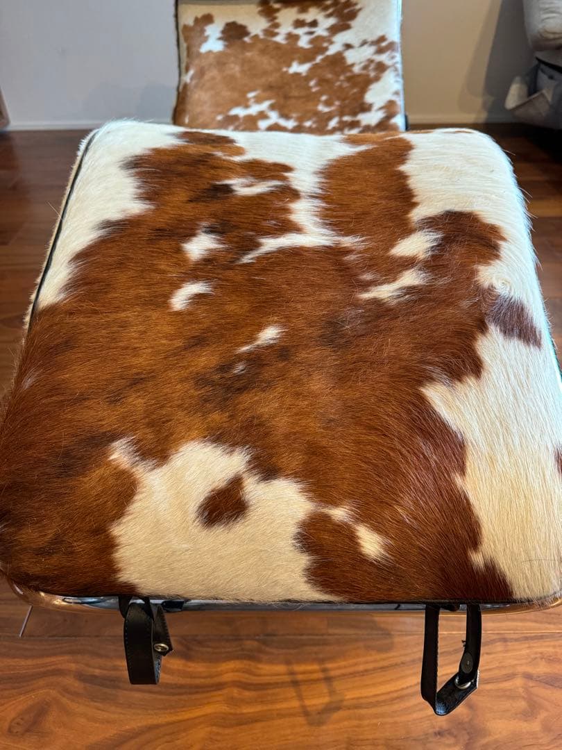 ル・コルビジェ LC4 ソファ シェーズロング リプロダクト品