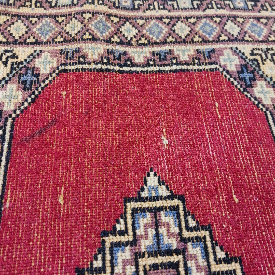 Y2270-2 パキスタン産 ウール 手織り 絨毯 120×77㎝