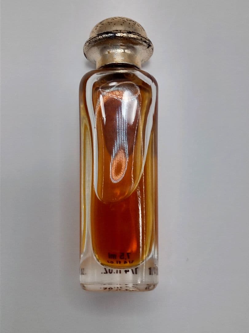 希少 エルメス 香水