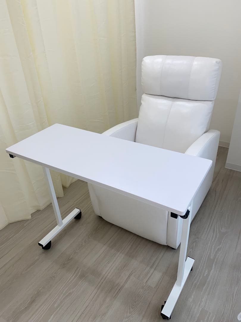 ネイルテーブル