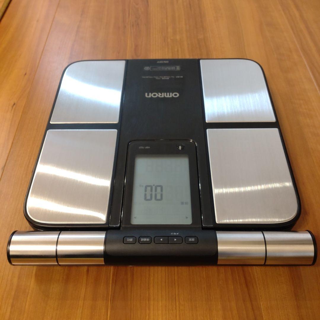 ★OMRON★HBF-702T★体重計・体組成計 ★Bluetooth機能付き