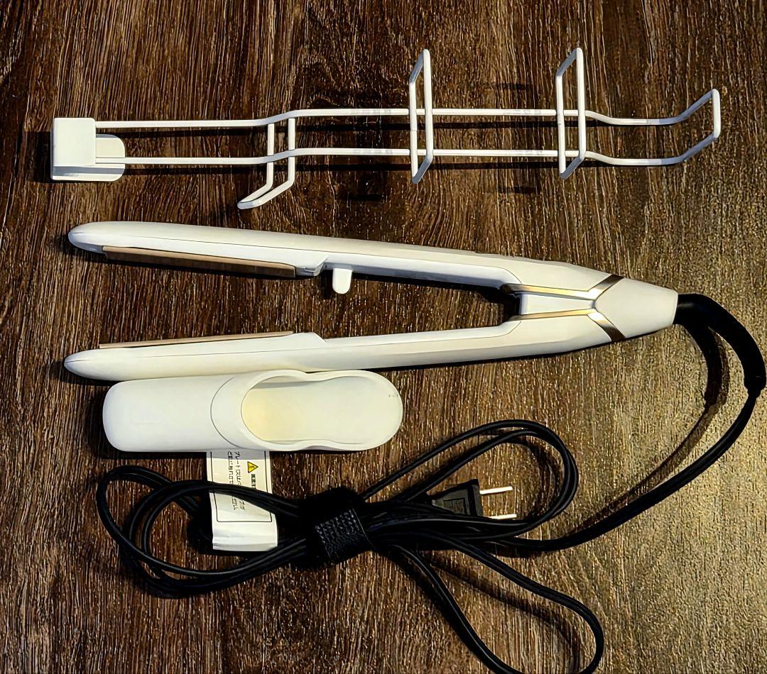 KNUJOホワイト ストレートヘアアイロン スタンド付き