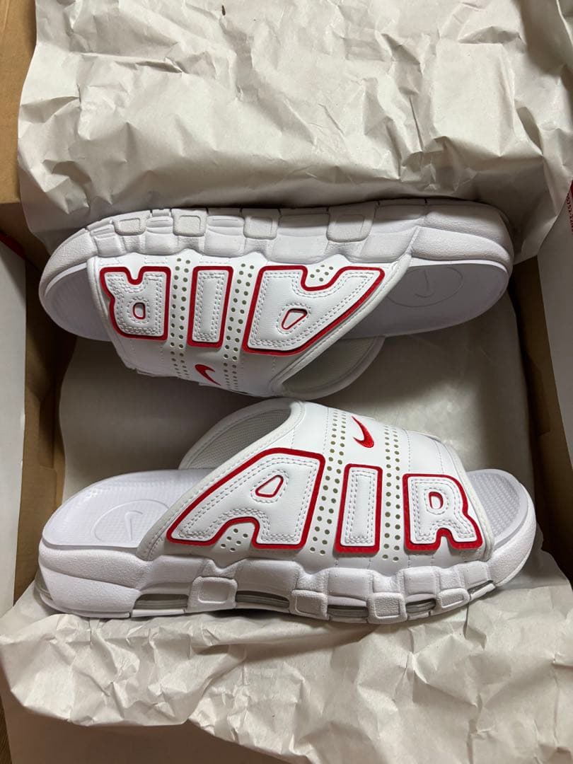 す*ず様 Nike AIR サンダル ホワイト/レッド