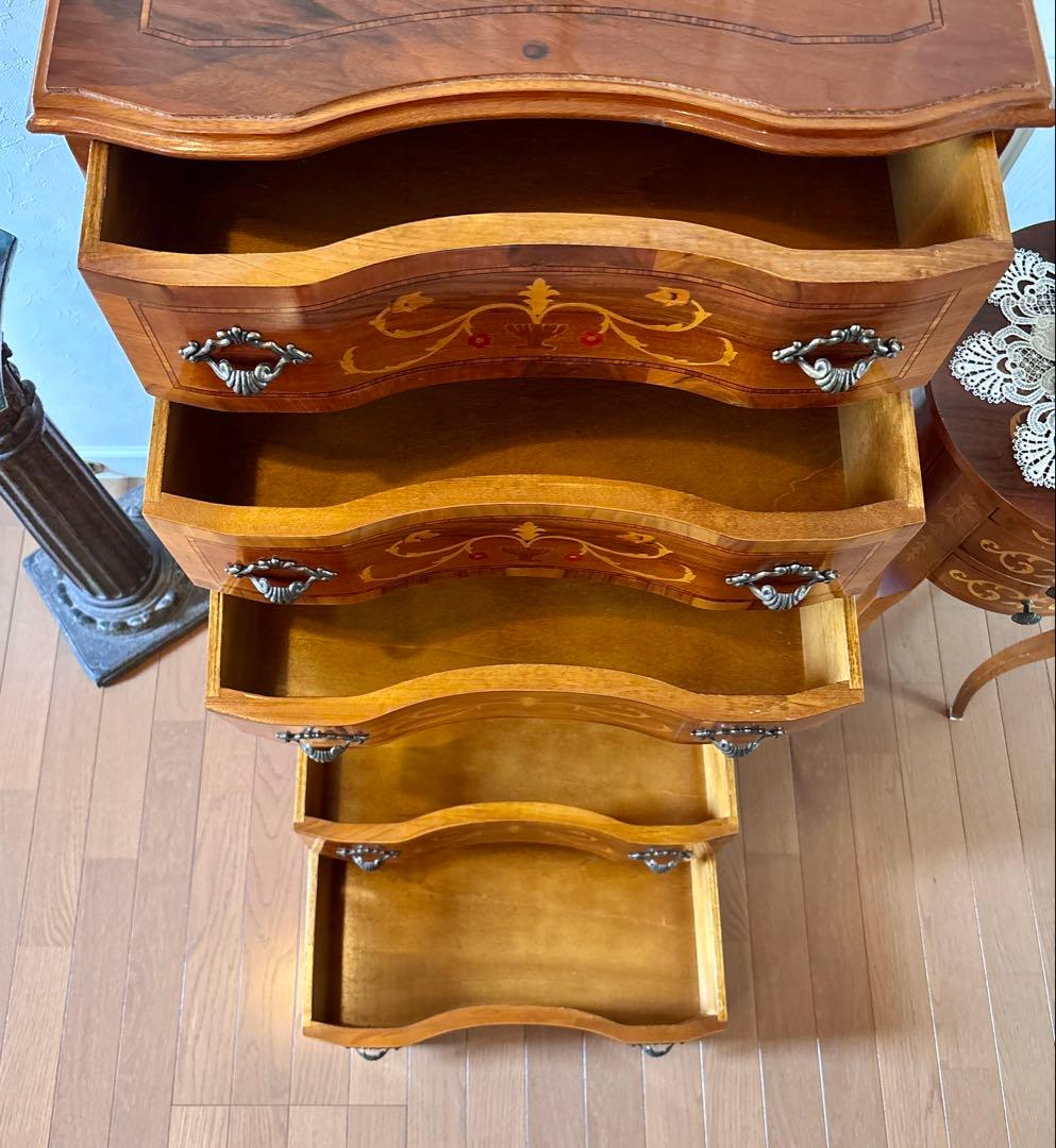 イタリア製 TAROCCO VACCARI猫足チェスト(家の置物と額絵はオマケ)