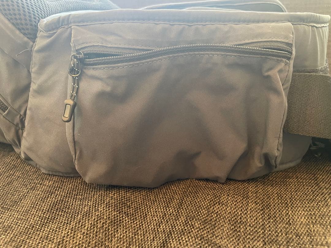 ほぼ未使用⭐️ポルバンアドバンス　ヒップシート　抱っこ紐