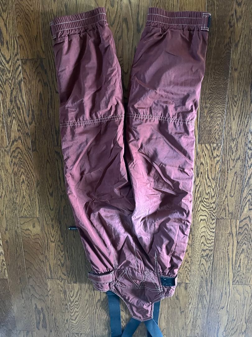 スノボーウェア　スキーウェア　KOSHINOHIROKO 上下セット