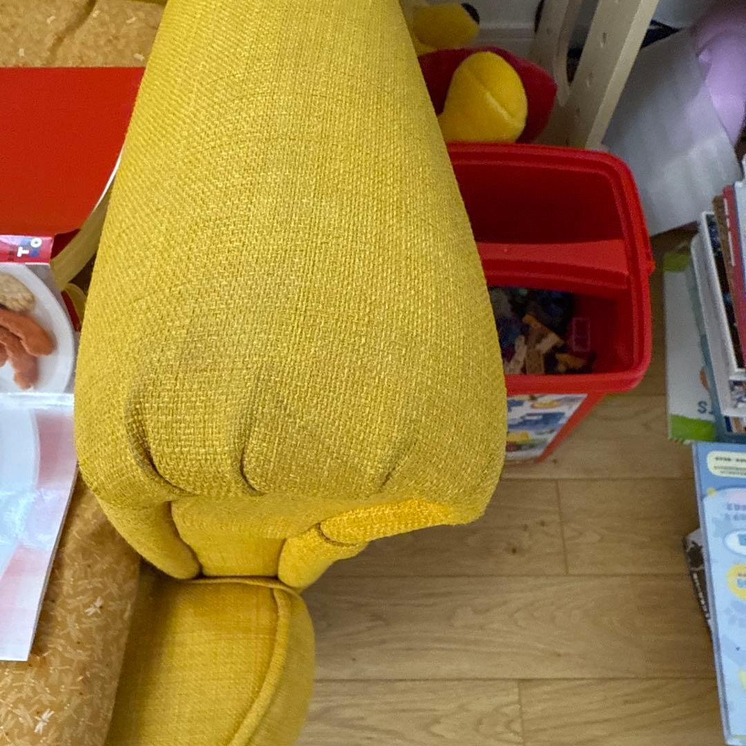 IKEA イエロー ハイバック 1人掛けソファ オットマン付き10/8まで限定