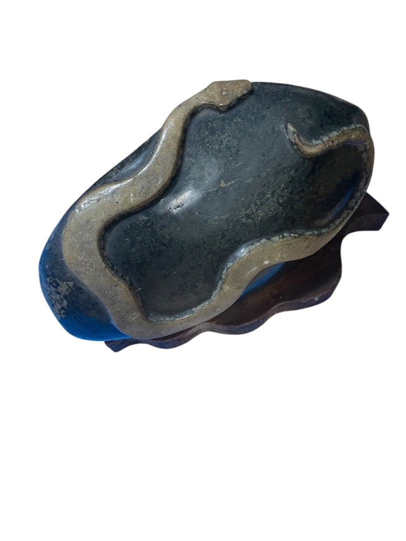 【最終5000円引き】蛇石24.2kg 天然石 台座付 縁起物 金運