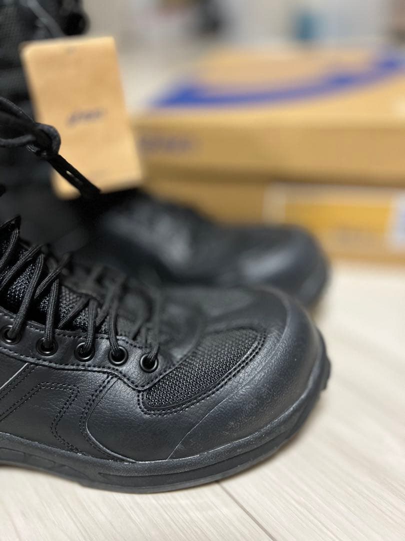 アシックス　救助ブーツ　編み上げ