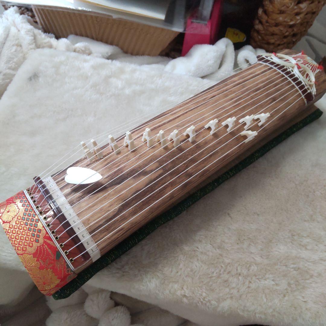 値下げ　ミニお琴　13弦　約42㌢短琴　お琴の手引き付き　弾いて学ぶ　実用品