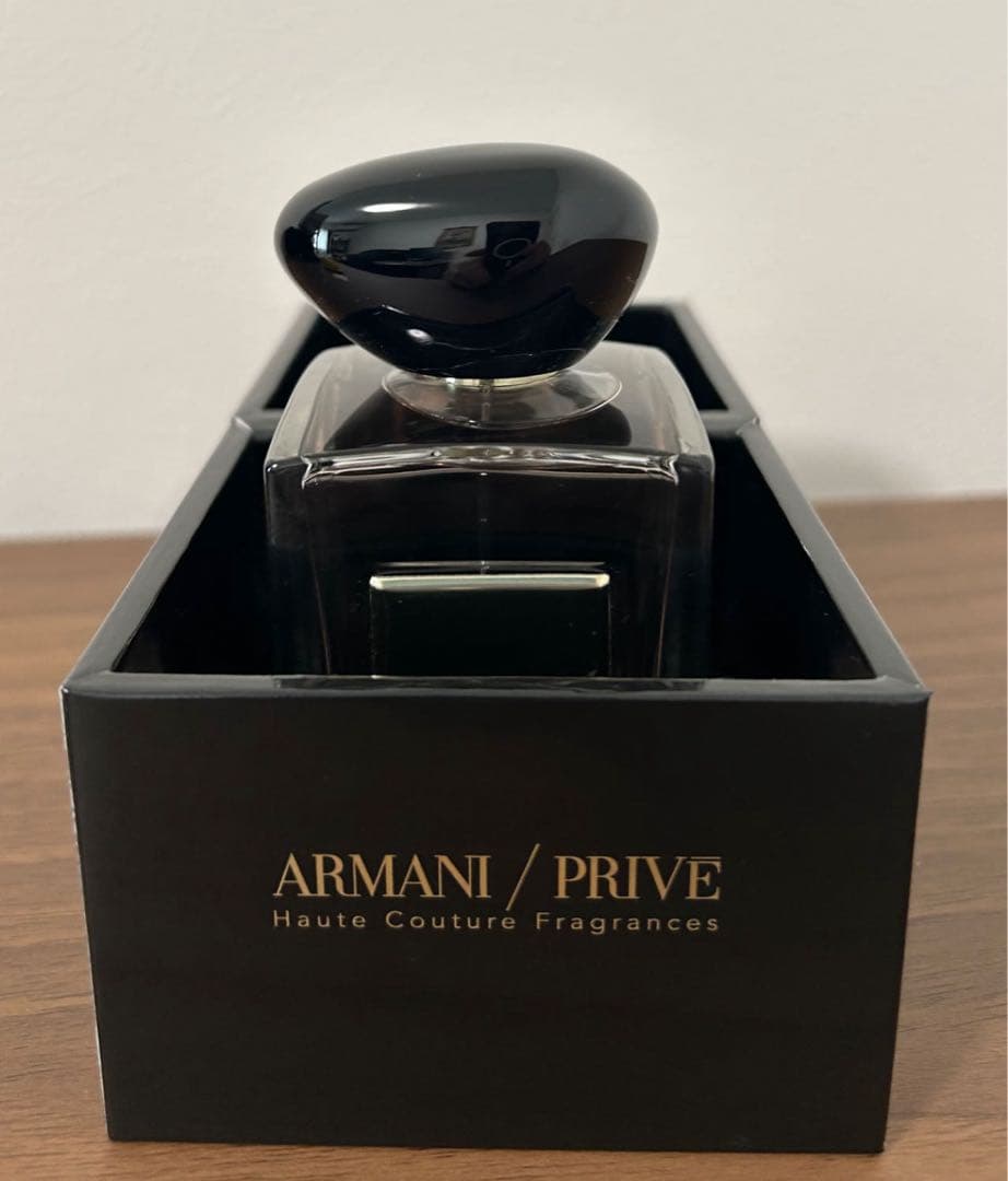 新品未使用　ジョルジオアルマーニ香水プリヴェ100ml