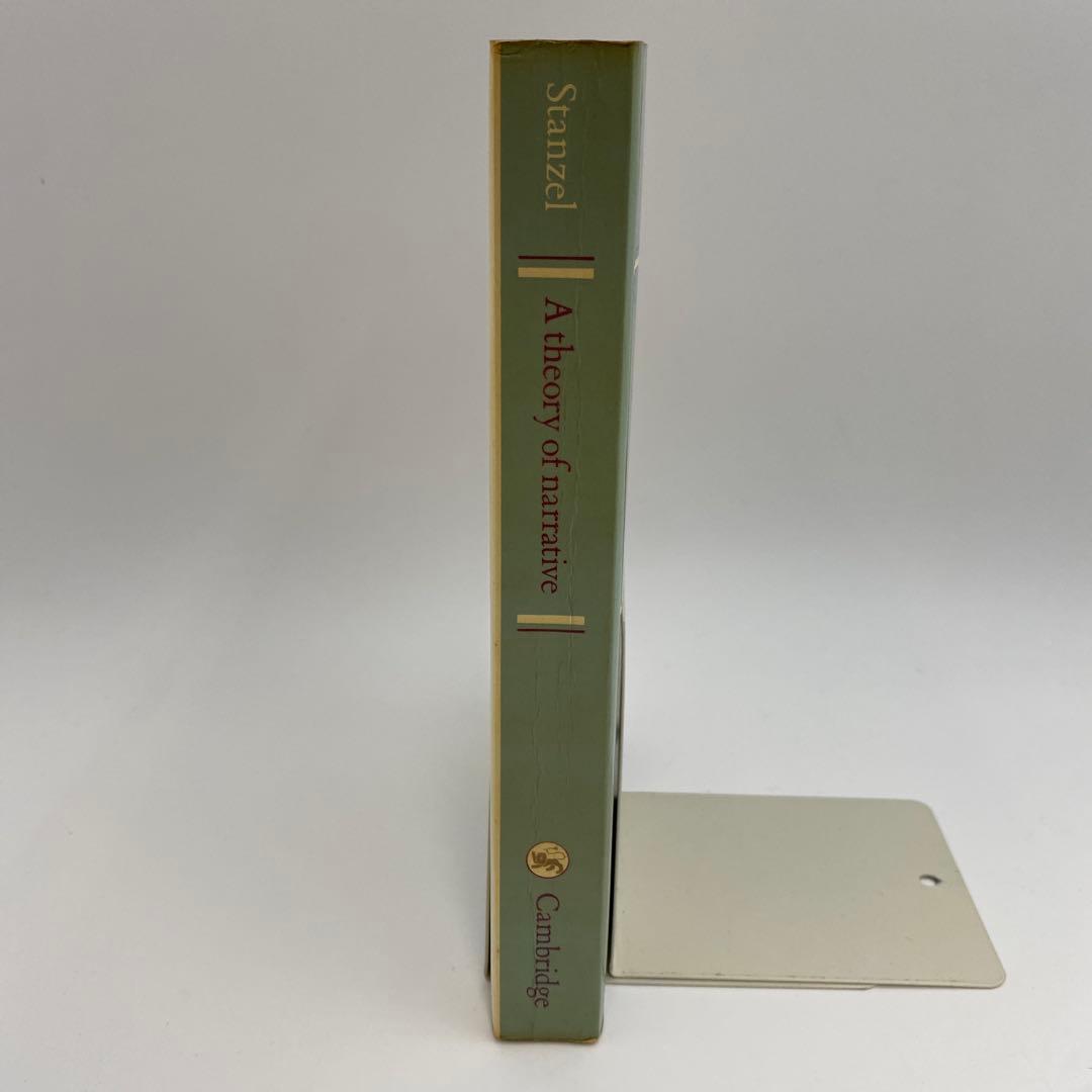 洋書 A theory of narrative