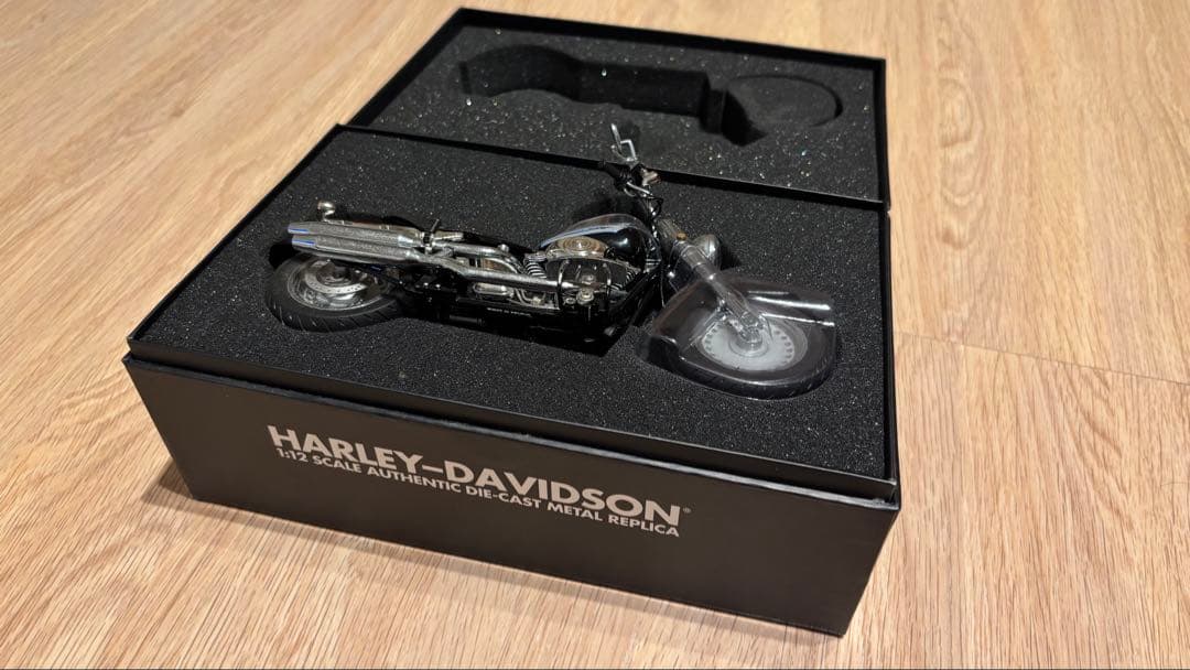 HARLEY-DAVIDSON 1/12スケールダイキャストメタルレプリカ