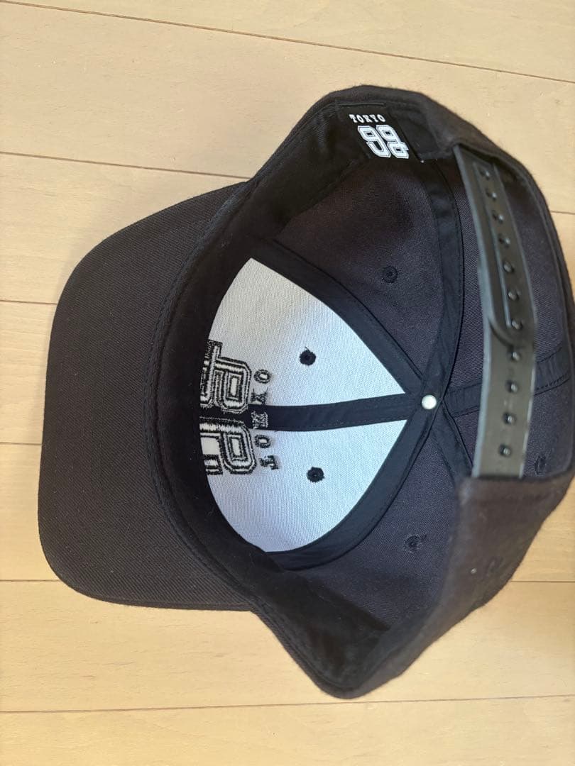 TOKYO 9g ブラックベースボールキャップ