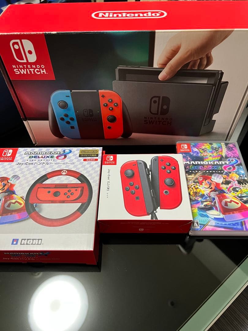 Nintendo Switch マリオカート　ジョイコン　ジョイコンハンドル