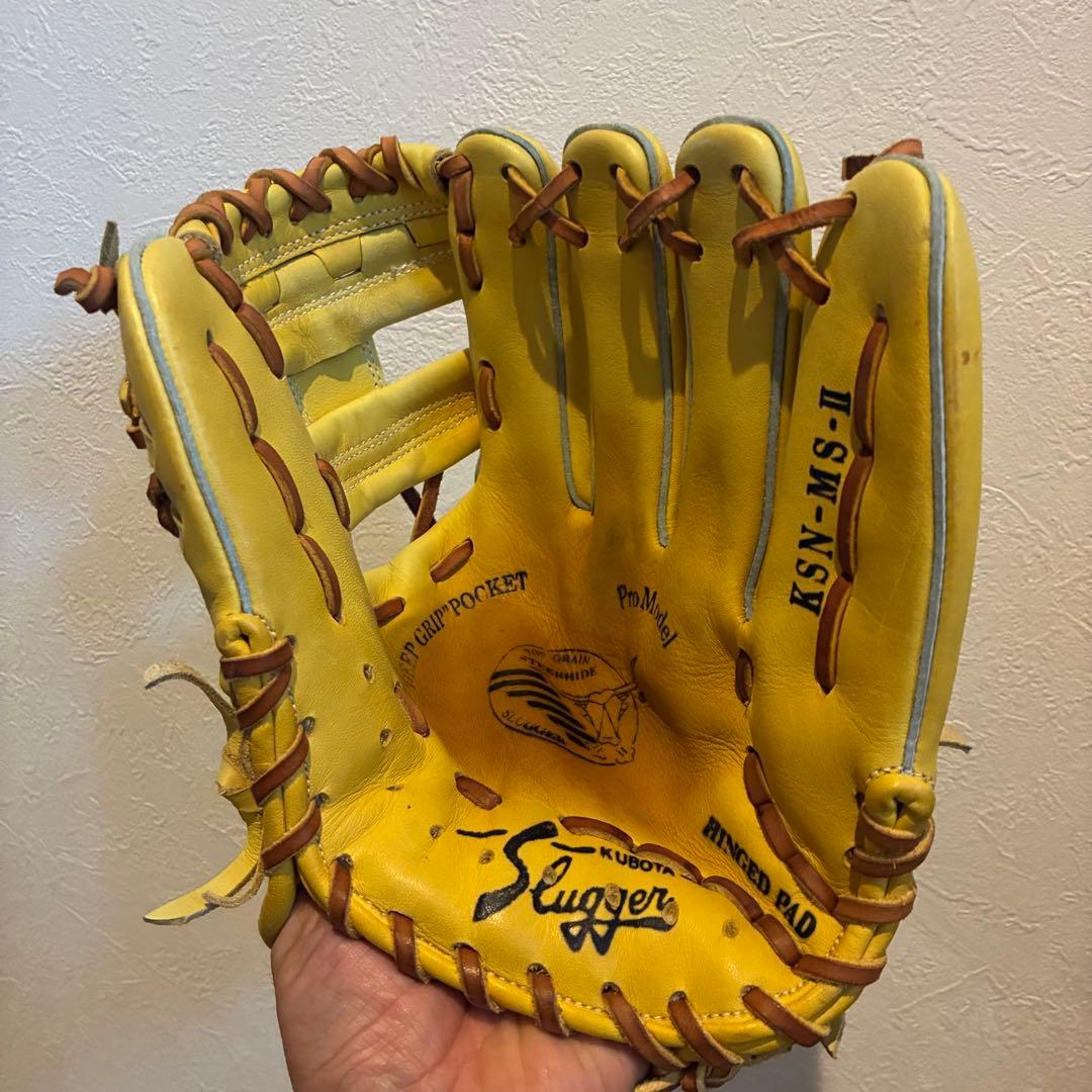 限定品　未使用　職人の湯もみ型つけ済　スラッガー　軟式グローブ！
